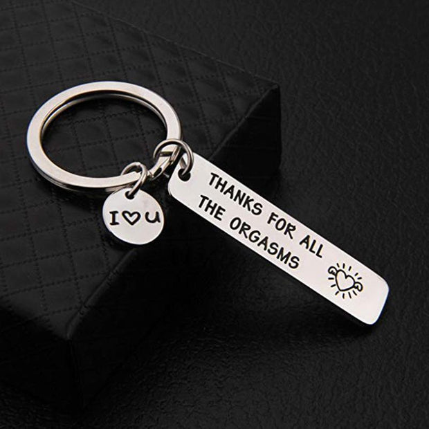 1 set(2pcs)Funny keychain for couples - Perfect Gift