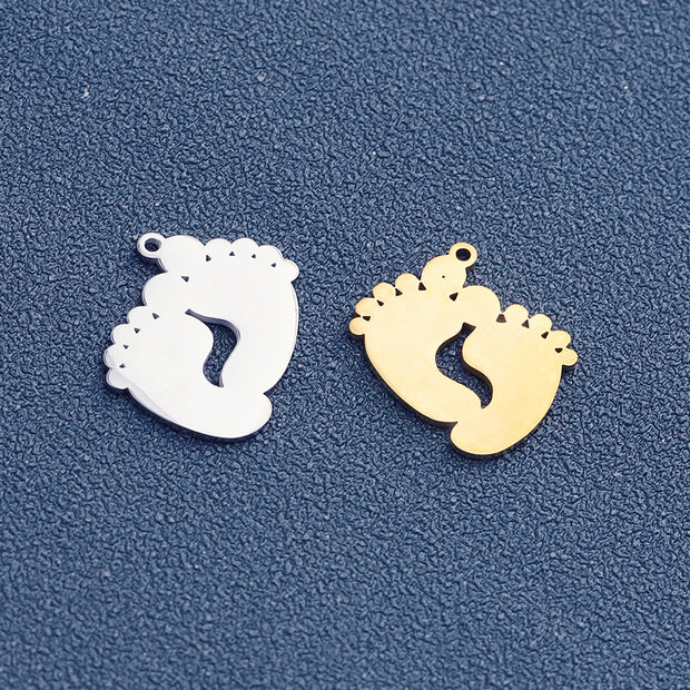 20pcs Laser Engraved  family name baby feet charms connector blanks