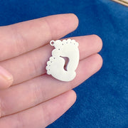 20pcs Laser Engraved  family name baby feet charms connector blanks